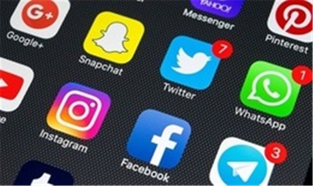 Bỉ: Đề xuất cấm trẻ dưới 15 tuổi sử dụng mạng xã hội