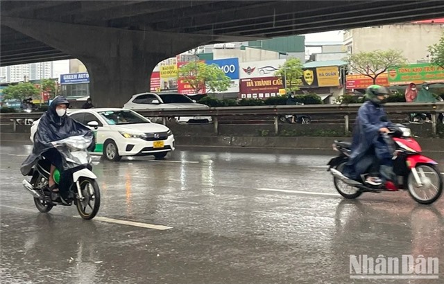 Ngày 15/5, Bắc Bộ dự báo có mưa rào và dông rải rác