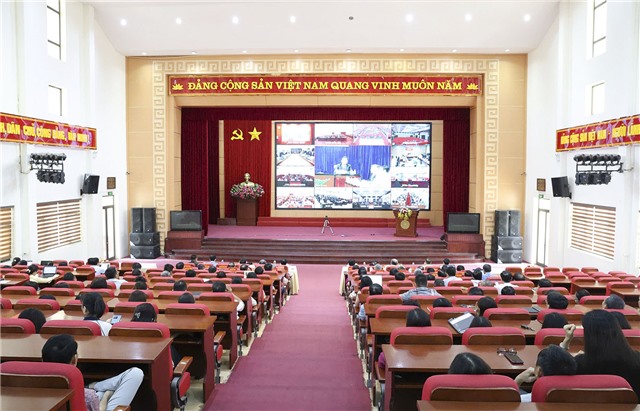 Hội nghị toàn quốc quán triệt, triển khai thực hiện Nghị quyết số 66-NQ/TW, Nghị quyết số 68-NQ/TW của Bộ Chính trị