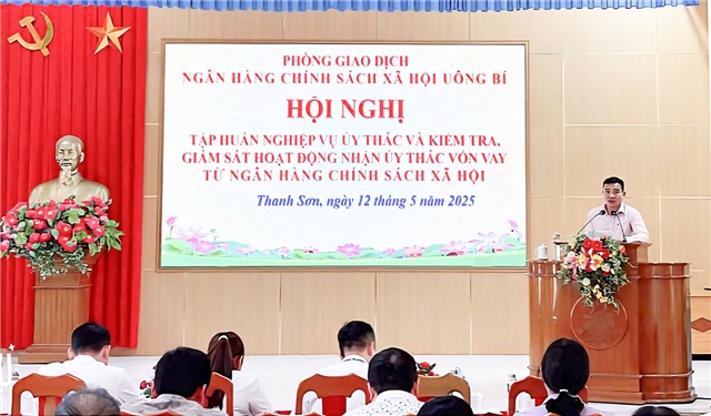 Phòng giao dịch Ngân hàng CSXH thành phố tập huấn nghiệp vụ tín dụng chính sách năm 2025