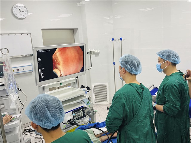 Bệnh viện Đa khoa quốc tế Hà Nội - Quảng Ninh sử dụng hệ thống nội soi tiên tiến bậc nhất thế giới góp phần nâng cao hiệu quả điều trị