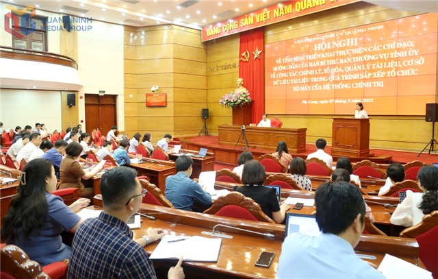 Đẩy mạnh chỉnh lý, số hoá tài liệu trong quá trình sắp xếp tổ chức bộ máy