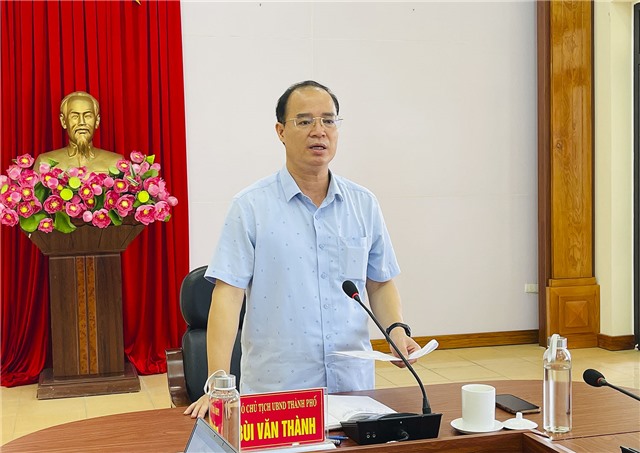 Giao ban công tác giải phóng mặt bằng các dự án