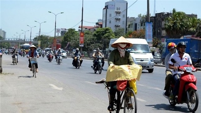 Thời tiết ngày 17/6: Bắc Bộ nắng nóng, Trung Bộ nắng nóng gay gắt
