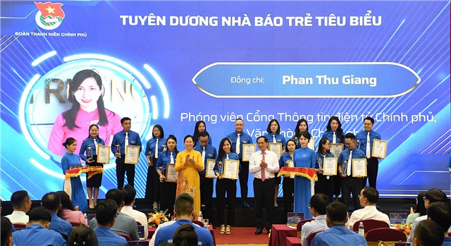 Nhà báo trẻ phải luôn giữ vững phẩm chất cốt lõi của nền báo chí cách mạng