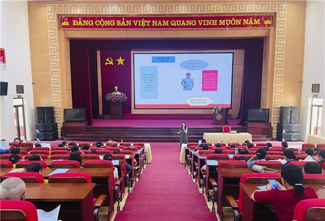 Tập huấn nâng cao kiến thức, kỹ năng về công tác bình đẳng giới và vì sự tiến bộ của phụ nữ