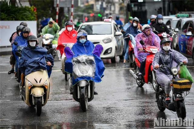 Thời tiết ngày 25/6: Nhiều nơi trên cả nước mưa to vào chiều tối do ảnh hưởng áp thấp