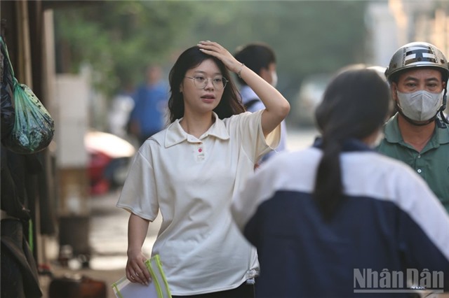 Đề thi Ngữ văn Kỳ thi tốt nghiệp THPT năm 2025 theo Chương trình giáo dục phổ thông 2006