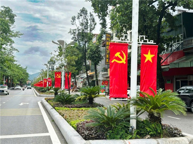 Thời khắc chuyển mình lịch sử