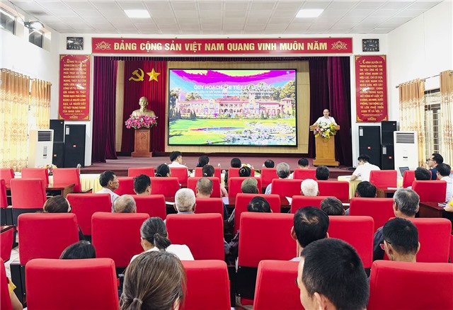 Lấy ý kiến cộng đồng dân cư về dự án đầu tư xây dựng sân golf Uông Bí