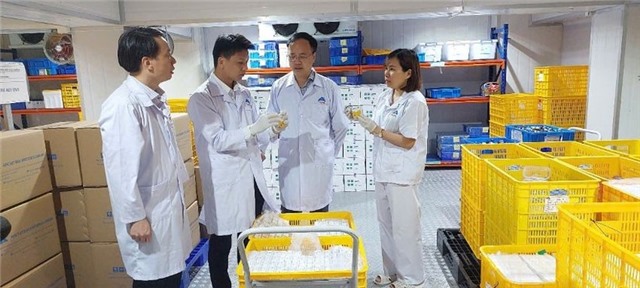 Xuất khẩu lô vaccine dịch tả lợn châu Phi AVAC ASF LIVE đầu tiên sang Indonesia