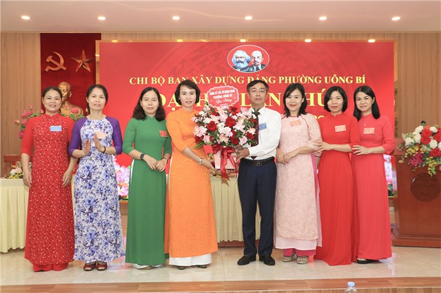 Chi bộ Ban xây dựng Đảng phường Uông Bí tổ chức Đại hội lần thứ nhất, nhiệm kỳ 2025 - 2030