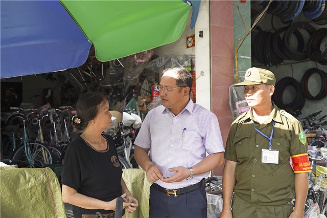 Phường Uông Bí ra quân lập lại trật tự đô thị, trật tự xây dựng