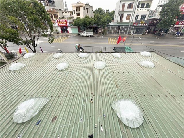 Phường Uông Bí hướng dẫn người dân chủ động ứng phó với bão số 3 (bão Wipha)