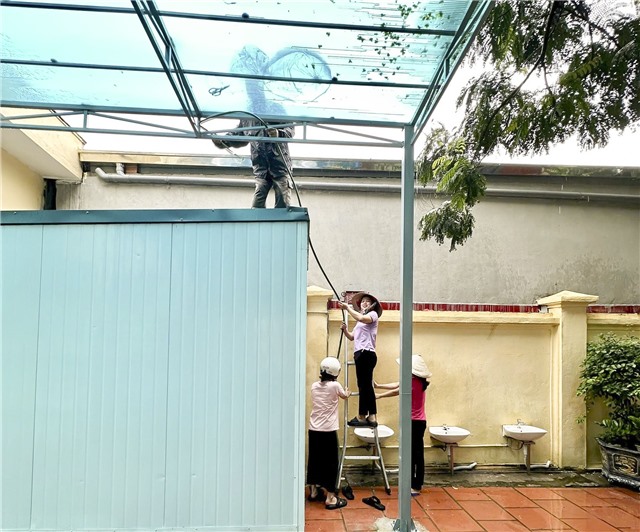 Các trường học trên địa bàn phường Uông Bí chủ động gia cố phòng chống bão số 3 