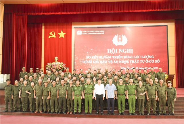 Công an phường Uông Bí sơ kết 01 năm triển khai lực lượng tham gia bảo vệ an ninh, trật tự ở cơ sở