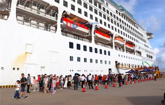 Tập trung hoàn thành chỉ tiêu tăng trưởng kinh tế