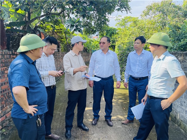 Phường Uông Bí: Chỉ đạo rà soát, đề xuất phương án xử lý các điểm có nguy cơ ngập lụt