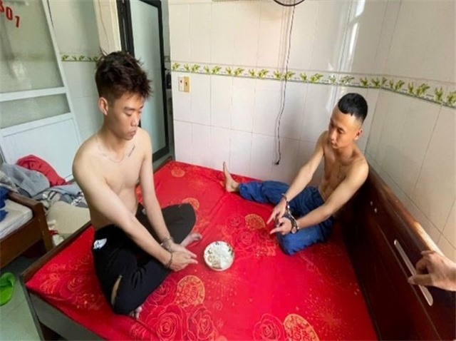 Công an phường Uông Bí liên tiếp phát hiện, bắt giữ các đối tượng tổ chức sử dụng trái phép chất ma tuý trong nhà nghỉ