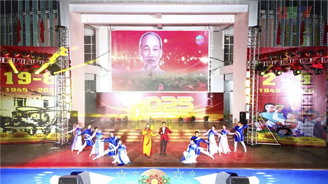 Phường Uông Bí: chương trình nghệ thuật “Mãi mãi niềm tin theo Đảng” 