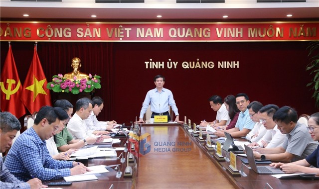 Tiểu ban Tuyên truyền - Khánh tiết Đại hội đại biểu Đảng bộ tỉnh lần thứ XVI họp triển khai các nhiệm vụ
