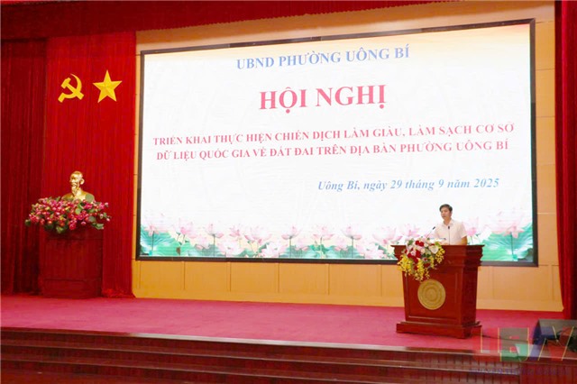 Phường Uông Bí triển khai "Chiến dịch 90 ngày làm giàu, làm sạch cơ sở dữ liệu quốc gia về đất đai trên địa bàn phường”
