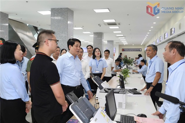 Chính quyền địa phương 2 cấp đã vào guồng