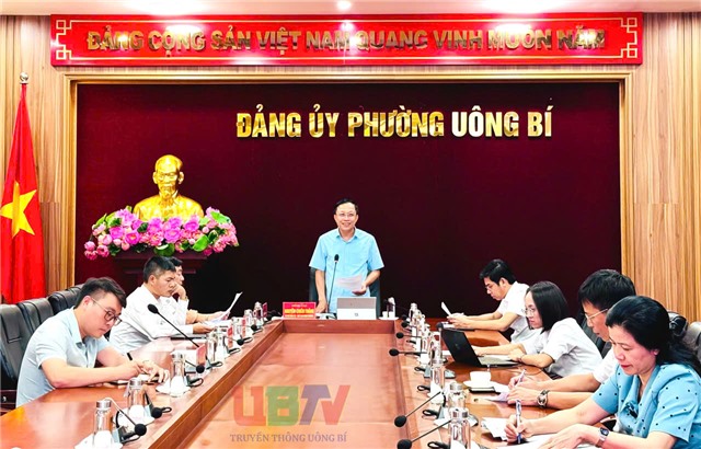 Đảng ủy phường Uông Bí nghe chủ trương tổ chức Gặp mặt kỷ niệm Ngày Doanh nhân Việt Nam 13/10