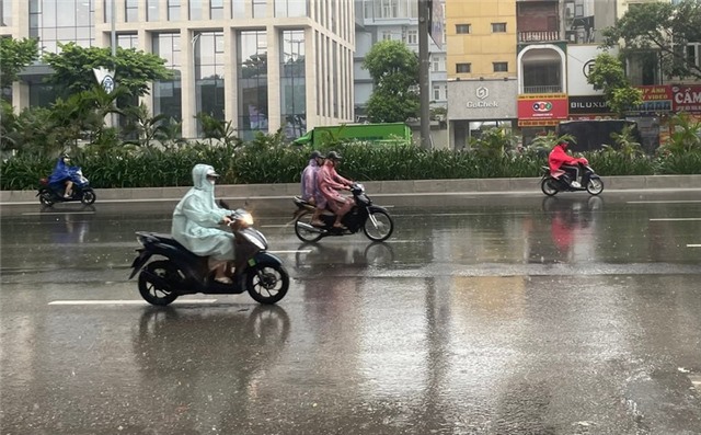 Thời tiết ngày 30/9: Nhiều khu vực trên cả nước có mưa rào và dông, cục bộ có nơi rất to