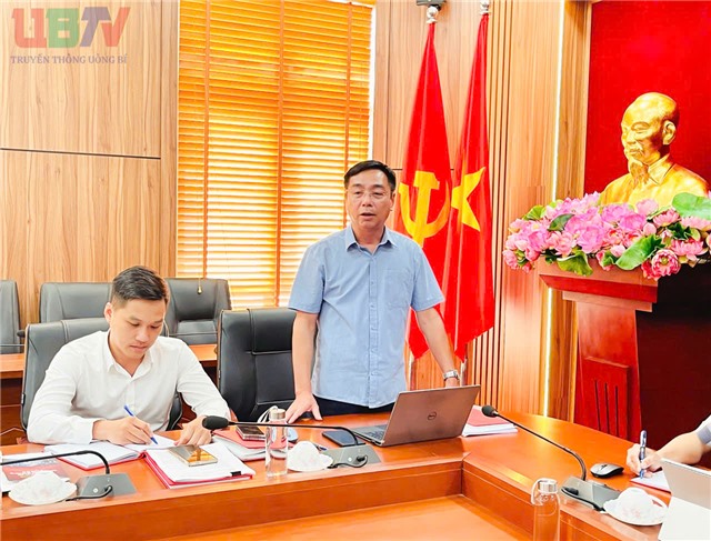 Chi bộ Cơ quan Ủy ban kiểm tra Đảng ủy phường sinh hoạt chuyên đề "Đảng viên tiên phong học tập kỹ năng số”