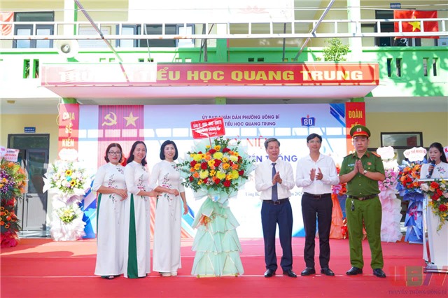 Trường Tiểu học Quang Trung tưng bừng khai giảng năm học mới 2025-2026