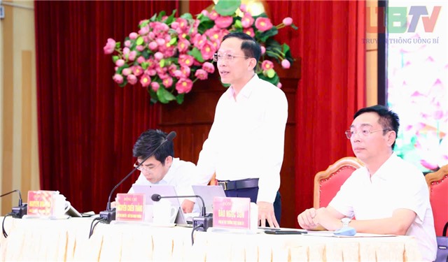 Hội nghị giao ban giữa Thường trực Đảng ủy phường với Bí thư, Trưởng khu, Trưởng Ban công tác Mặt trận các khu dân cư tháng 9/2025