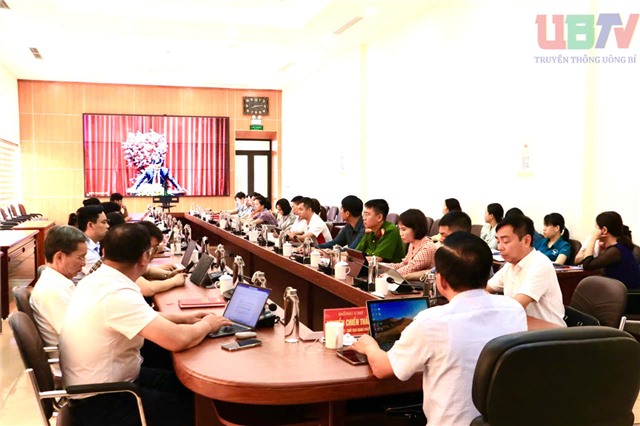 Đảng ủy phường Uông Bí tham gia bồi dưỡng cập nhật kiến thức, kỹ năng đối với cán bộ lãnh đạo, quản lý các xã, phường, đặc khu