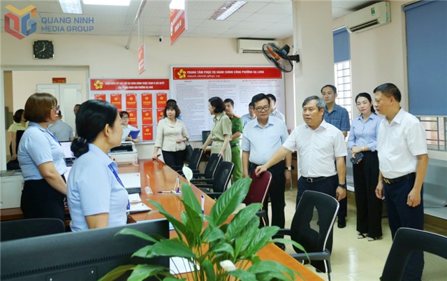 Nỗ lực kiến tạo nền hành chính phục vụ