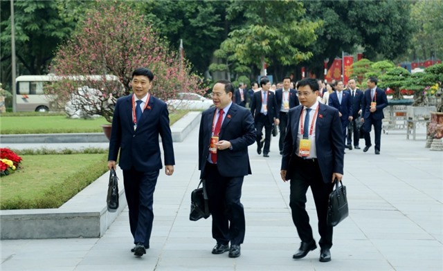 Ngày làm việc thứ 3 của Đại hội đại biểu toàn quốc lần thứ XIV của Đảng: Thảo luận tại hội trường về các văn kiện Đại hội