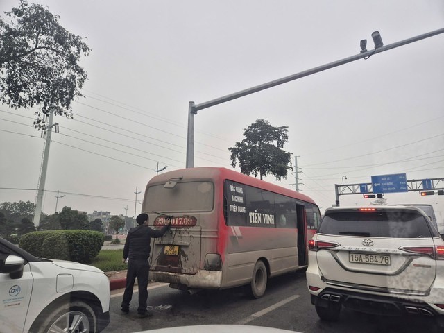 Trường hợp nào không bị xử phạt khi bùn đất che kín biển số?