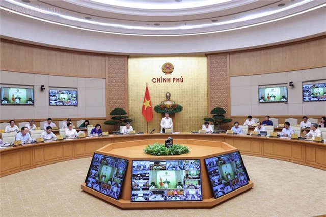 Chính phủ yêu cầu bảo đảm đủ thuốc, vật tư y tế, chú trọng chất lượng bữa ăn học đường