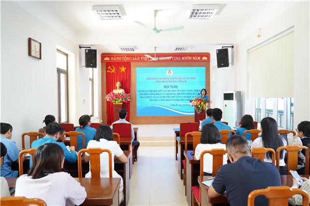 CÔNG ĐOÀN PHƯỜNG UÔNG BÍ: TẬP HUẤN NGHIỆP VỤ, NÂNG CAO NĂNG LỰC CHO CÁN BỘ CÔNG ĐOÀN CƠ SỞ NĂM 2026