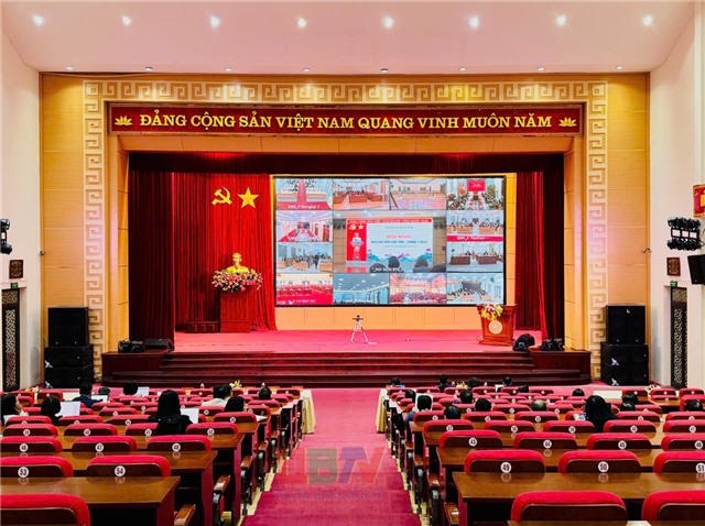 Phường Uông Bí tham dự hội nghị trực tuyến báo cáo viên tháng 1/2026; ra mắt và vận hành Zalo Mini App “Thông tin Quảng Ninh”