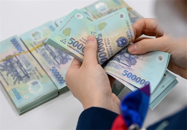 TĂNG LƯƠNG TỐI THIỂU VÙNG THEO NGHỊ ĐỊNH 293/2025/NĐ-CP: BẢO ĐẢM QUYỀN LỢI NGƯỜI LAO ĐỘNG, ỔN ĐỊNH QUAN HỆ LAO ĐỘNG 