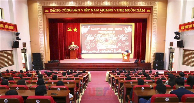 Phường Uông Bí gặp mặt đầu xuân mới Bính Ngọ 2026