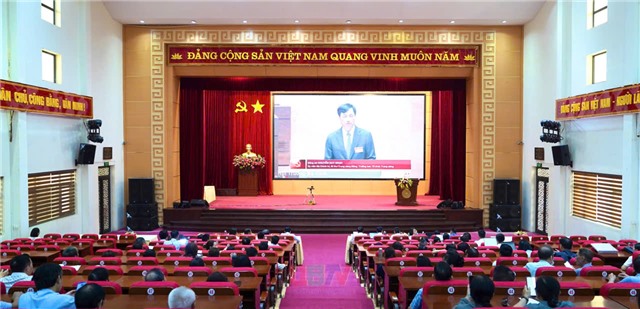 Phường Uông Bí dự Hội nghị toàn quốc nghiên cứu, học tập, quán triệt và triển khai thực hiện Nghị quyết Hội nghị Trung ương 2
