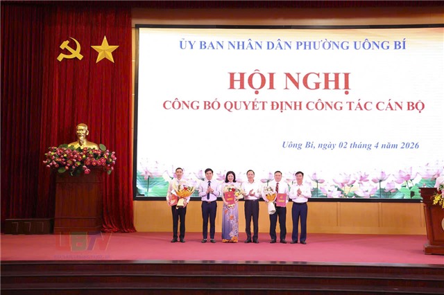 Phường Uông Bí - Hội nghị công bố quyết định về công tác cán bộ