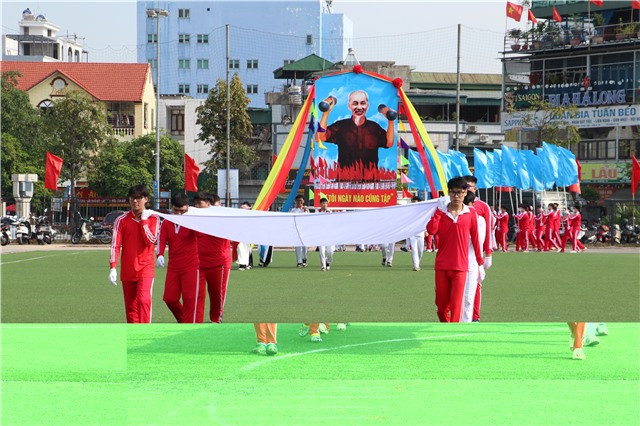 Tổng duyệt Lễ khai mạc Đại hội Thể dục thể thao phường Uông Bí lần thứ I