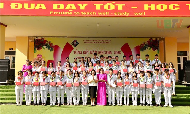 Trường THCS Nguyễn Trãi tổng kết năm học 2025-2026,  chia tay học sinh lớp 9 khóa 36