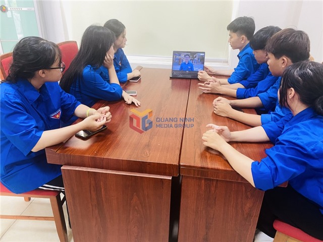 Mùa hè ý nghĩa ở Uông Bí