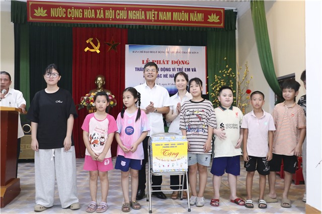 Ban Chỉ đạo hoạt động hè khu Thanh sơn 9: Phát động Tháng hành động Vì trẻ em năm 2026 và khai mạc hoạt động hè
