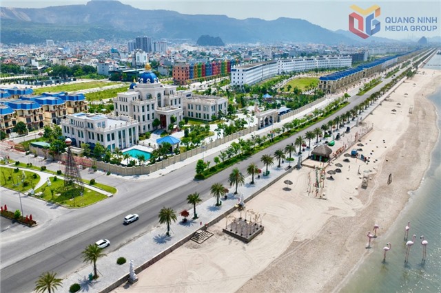 Thông qua chủ trương thành lập thành phố Quảng Ninh