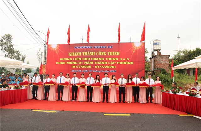 Khánh thành tuyến đường liên khu phố 3, 4, 5A Quang Trung chào mừng kỷ niệm 1 năm thành lập phường Uông Bí