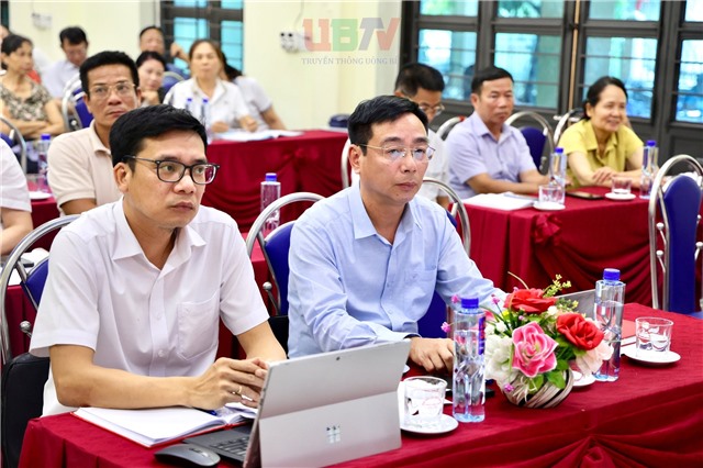 Đồng chí Phó Bí thư Thường trực Đảng uỷ Đào Ngọc Sơn dự sinh hoạt Chi bộ khu phố Quang Trung 4